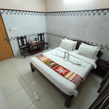 Hotel Arunachala 퐁디셰리 외부 사진